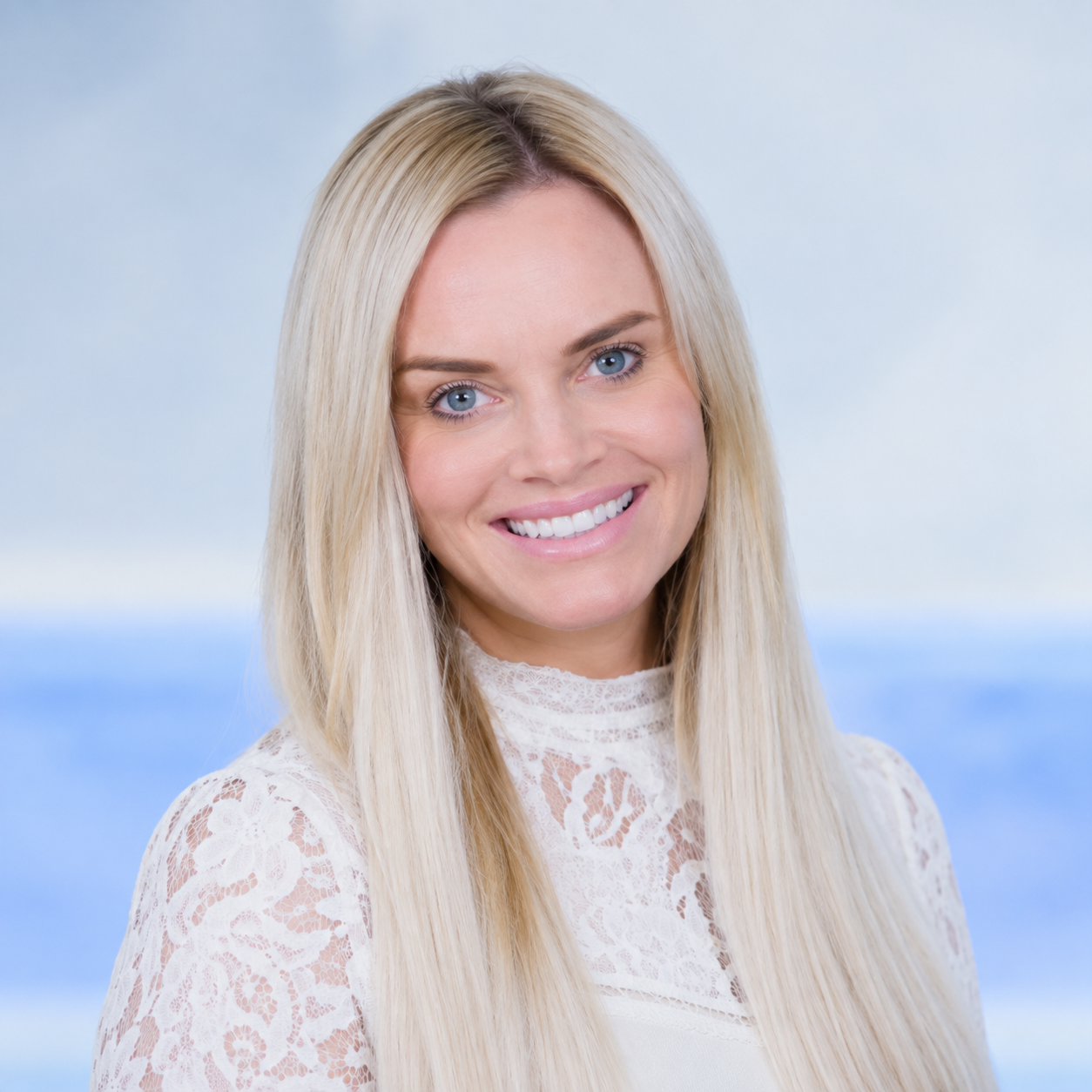 Michelle HutchinsonVP, Finance